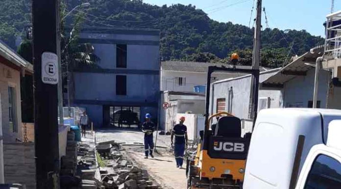 Ligação à rede de esgoto: protegendo a saúde, o meio ambiente e o futuro