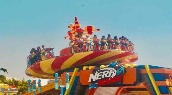 Dia Nacional da Alegria: alunos de Penha passam o dia no Parque Beto Carrero World