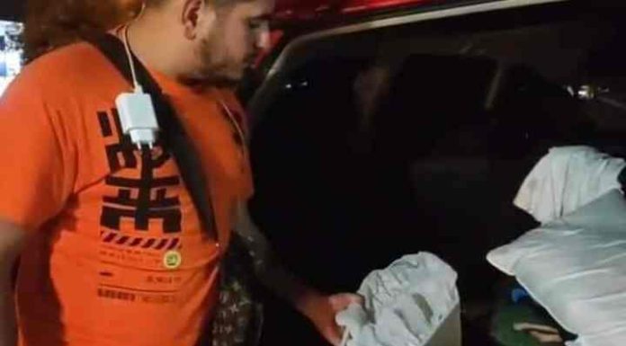 Bebê dada como morta se mexe dentro do caixão no velório
