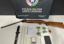 Homem é preso em Piçarras com 50 gramas de crack e maconha