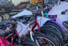 Festa do Trabalhador em Penha sorteia motocicleta, bicicletas e televisores