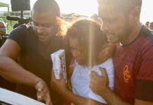Mulher que levou tio morto à agência bancária deixa o presídio