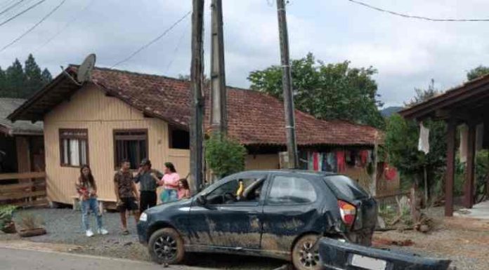 Menino atropelado em Luiz Alves é internado com hemorragia