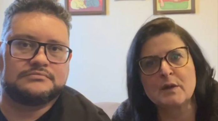 VIDEO Servidora agredida em creche de Penha relata detalhes do caso