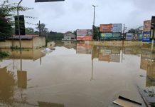 Chuva em SC afeta 20 municípios, deixa cidade em emergência e mais de 600 desabrigados