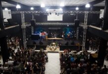 Empresários acusam de estelionato a igreja Bola de Neve e seu fundador