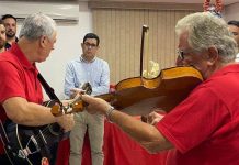 Casal Imperial do Divino visita prefeitura de Balneário Piçarras