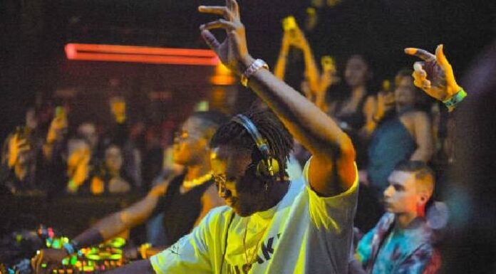 Warung Beach Club apresenta noite de estreias no Main Room no feriadão