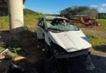 Grave acidente de trânsito mobiliza bombeiros, Samu e Arcanjo-03 na BR-470, em Ilhota