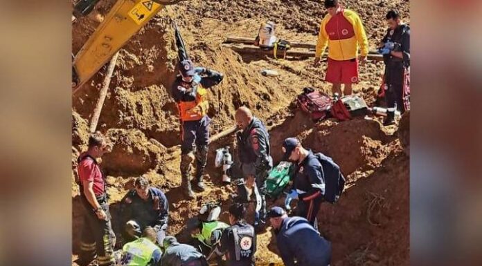 Trabalhador fica soterrado durante uma hora em Balneário Camboriú