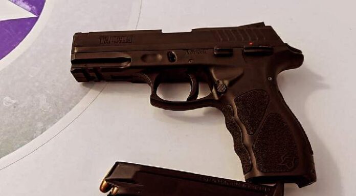 Homem é preso por porte ilegal de arma e munição no Gravatá em Penha