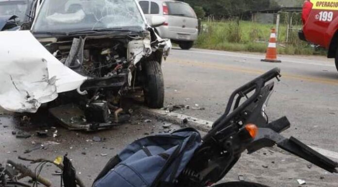 Acidente mata casal em Ilhota e fere outras duas pessoas