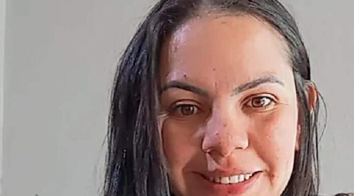 Pré-candidata a vereadora de Penha, Jéssica Prado, segue como nome forte do Podemos
