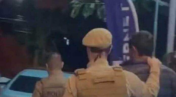 Homem é preso em Penha por falsificar tickets de bebidas e alimentos na Festa de São João