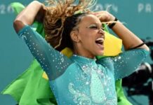 Rebeca Andrade é ouro no solo em Paris e se consagra como maior atleta olímpica brasileira