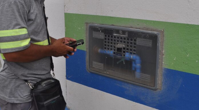 Águas de Penha orienta consumidores a instalar a caixa padrão