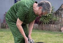 Sandra Colaço quer incentivar a adoção responsável de animais abandonados em Balneário Piçarras