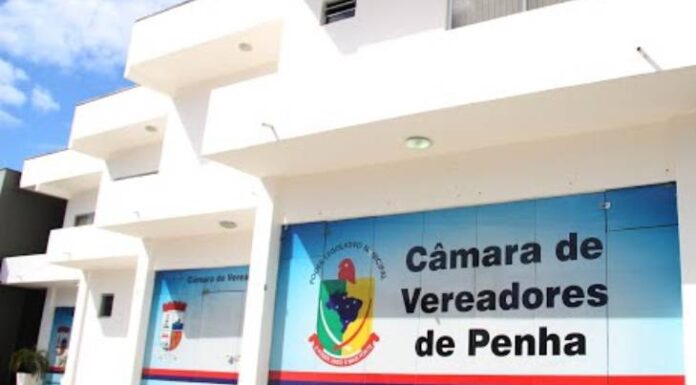 Eleitor de Penha reelege 54% dos vereadores e MDB e PL formam as maiores bancadas