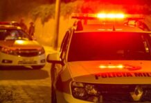 Corpo enrolado em cobertor é encontrado em rio de Joinville