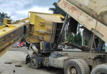 Trabalhador morre esmagado por máquina de carregamento de asfalto