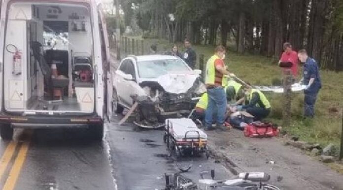 Motoclicista é conduzido em estado grave após acidente nesta segunda-feira em Porto Belo