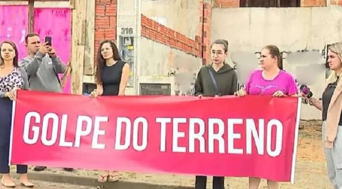 Famílias de Penha vítimas do falso corretor têm esperança de recuperar prejuízos
