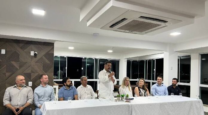 TIPO EXPORTAÇÃO Ex-secretária do prefeito Leonel é nomeada por Luizinho para assumir o turismo em Penha