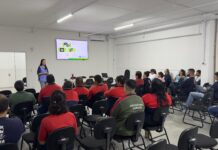 Profissionais de saúde de Penha participam de capacitação sobre febre de Oropouche