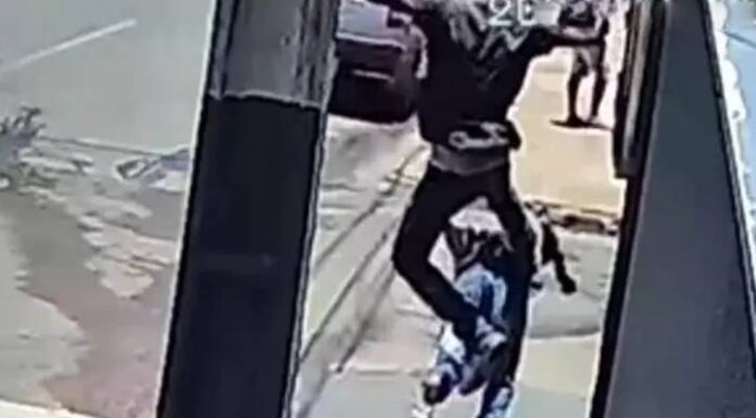 Homem é condenado a 24 anos por matar idoso com ‘voadora’