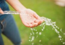 Utilize a água de forma consciente para evitar o desperdício