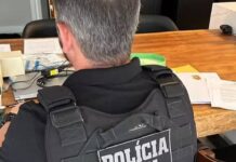 Pastor e ex-servidor comissionado são presos em investigação sobre desvio de recursos em Florianópolis