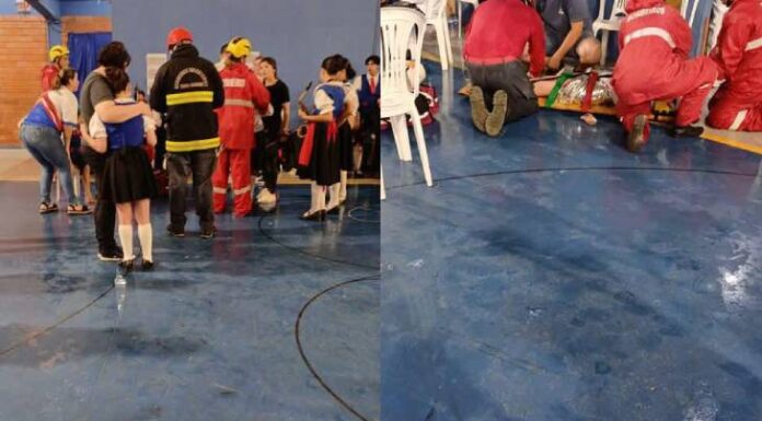 Estrutura se rompe e atinge alunos durante evento de fanfarra em Barra Velha