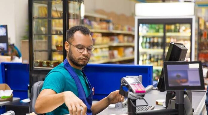 Fort Atacadista realiza Feirão de Empregos em parceria com a Assistência Social