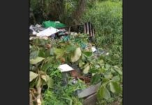 VIDEO Moradores da Rua Porto Alegre, em Penha, denunciam lixão nas esquinas