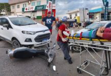Bombeiros Voluntários de Penha socorrem vítima de acidente