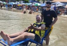 Banho de mar com acessibilidade: Projeto “Vida na Praia” retorna ao litoral catarinense