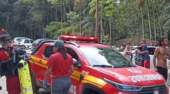 Criança de 11 anos morre afogada ao tentar buscar bola em cascata em São João Batista