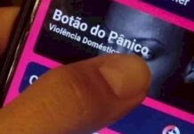 Mulher espancada no meio da rua pelo marido é hospitalizada em Piçarras