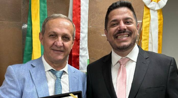 Luizinho (PL) e Marquett (PL) serão empossados nesta quarta-feira, 1º