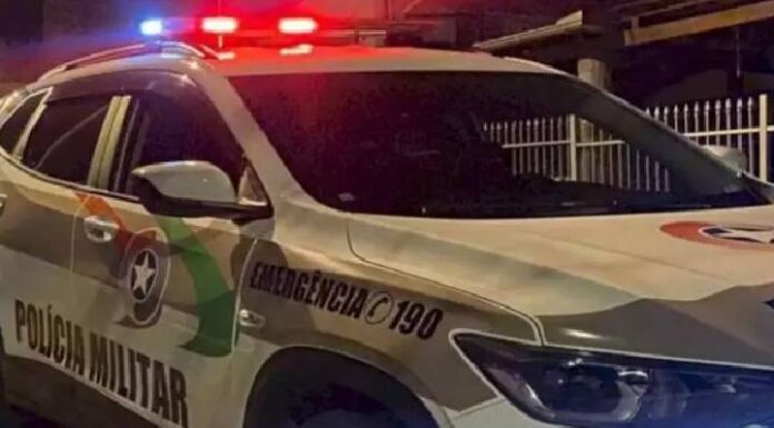 REVEILLON MACABRO Filha mata o pai a facadas na noite de reveillon em Barra Velha