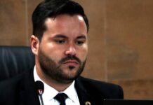 Lucas Maia (MDB) é eleito presidente da Câmara de Balneário Piçarras