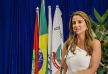 Prefeita de Balneário Camboriú passa por exames após ser atropelada por patinete na véspera da posse