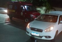 Ciclista fica ferido em acidente na Avenida Nereu Ramos, em Penha