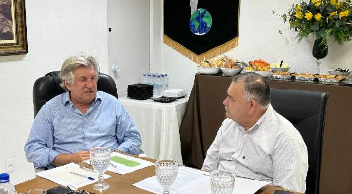 Melhorias para o Gideões deste ano é tema de reunião com prefeito Pavan