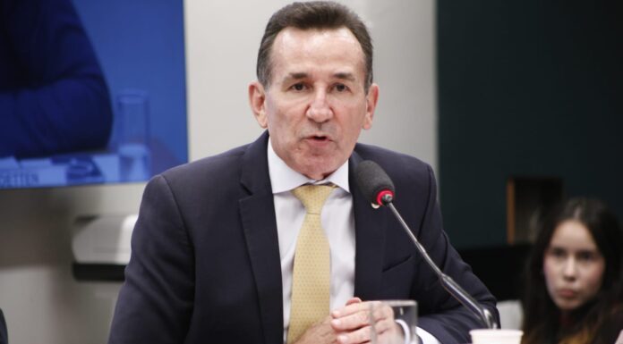 Deputado Jorge Goetten solicita guarda-vidas para a Praia de São Miguel, em Penha