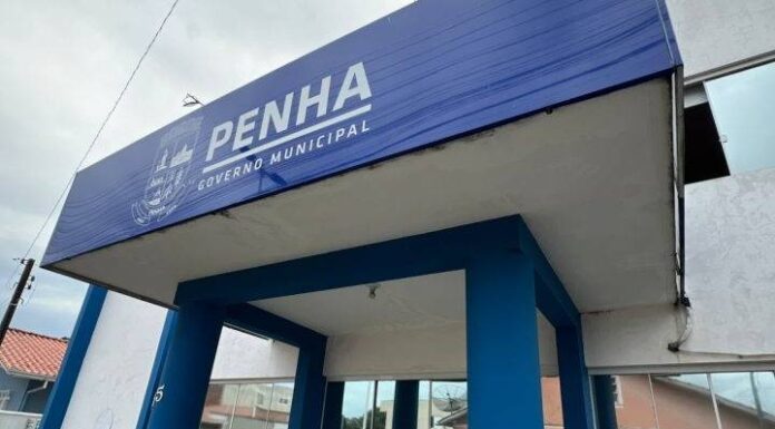 AÍ TEM COISA Educadores de Penha denunciam “esquema político” na escolha de diretor de escola