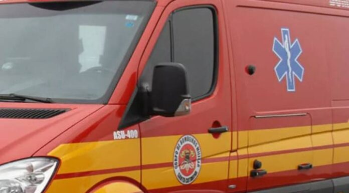 Acidente em Penha deixa motocilista gravemente ferido