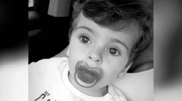 Criança de 1 ano e 8 meses morre afogada na piscina