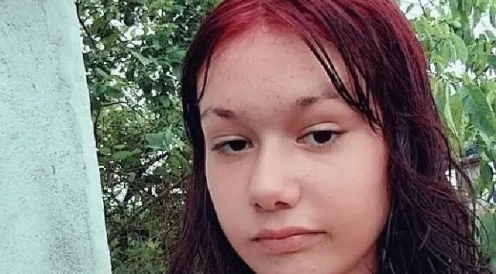 Pais se desesperam com sumiço da filha de 12 anos em Tijucas