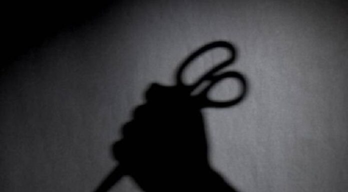 Mulher ataca colega de trabalho com tesouradas após briga em Jaraguá do Sul